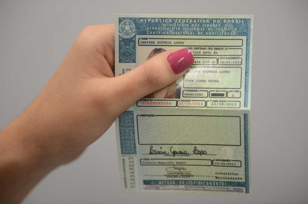 Carteira de Habilitação cassada o que fazer para recuperar o direito de dirigir