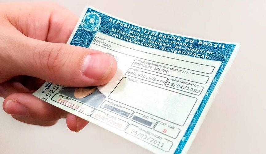 Carteira de Motorista Cassada: É possível reverter mesmo após decisão definitiva?