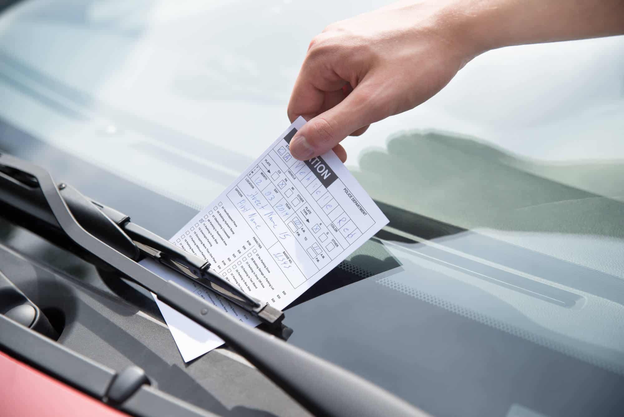 Multas autossuspesivas: entendendo o impacto e como lidar com elas