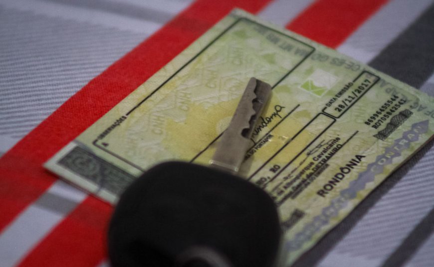 CNH sem autoescola terá exame mais rigoroso e curso teórico online gratuito